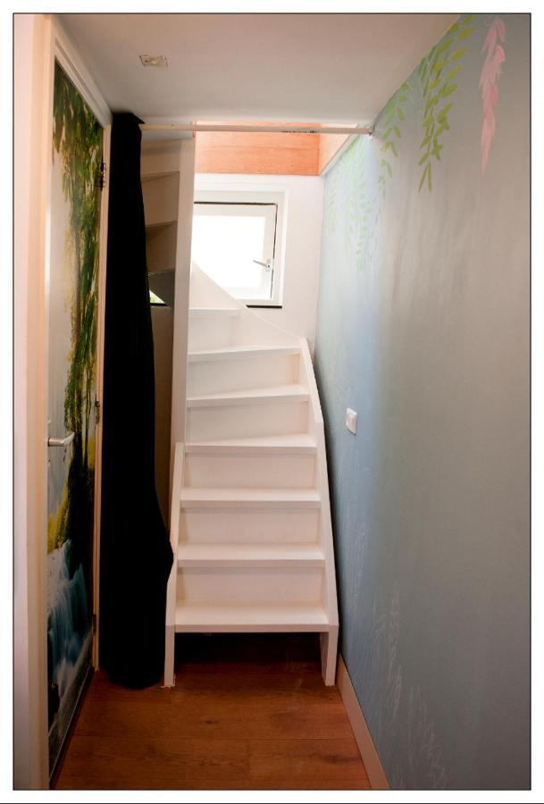 Private Guesthouse Bnb The Waterhouse Houseboat أمستردام المظهر الخارجي الصورة