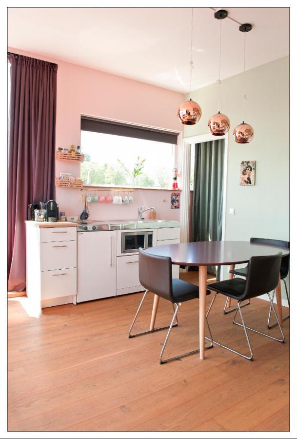 Private Guesthouse Bnb The Waterhouse Houseboat أمستردام المظهر الخارجي الصورة