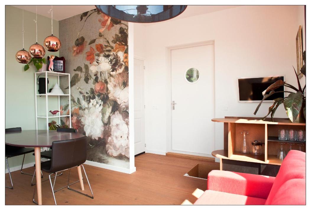 Private Guesthouse Bnb The Waterhouse Houseboat أمستردام المظهر الخارجي الصورة